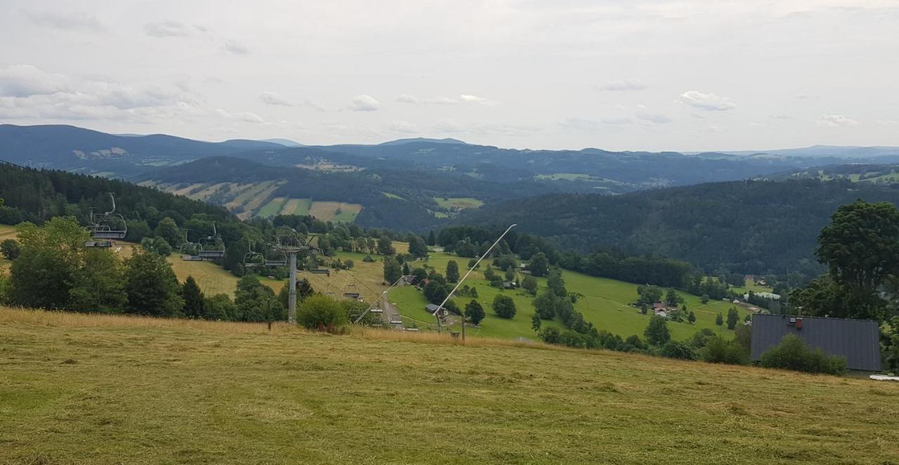 Apartman Jizerka Korenov Bagian luar foto