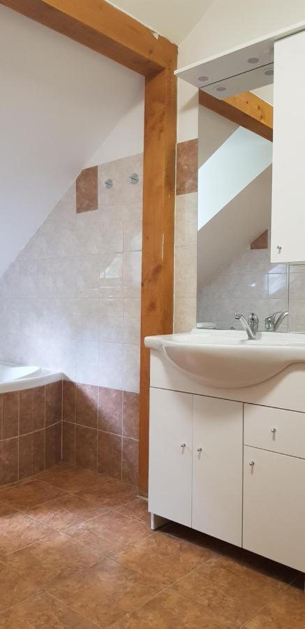 Apartman Jizerka Korenov Bagian luar foto